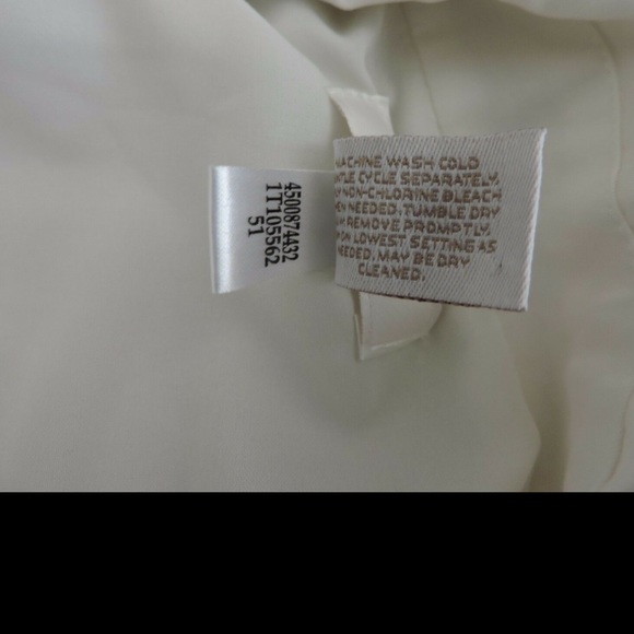 Chicos Casual White Blazer - Picture 8 of 8